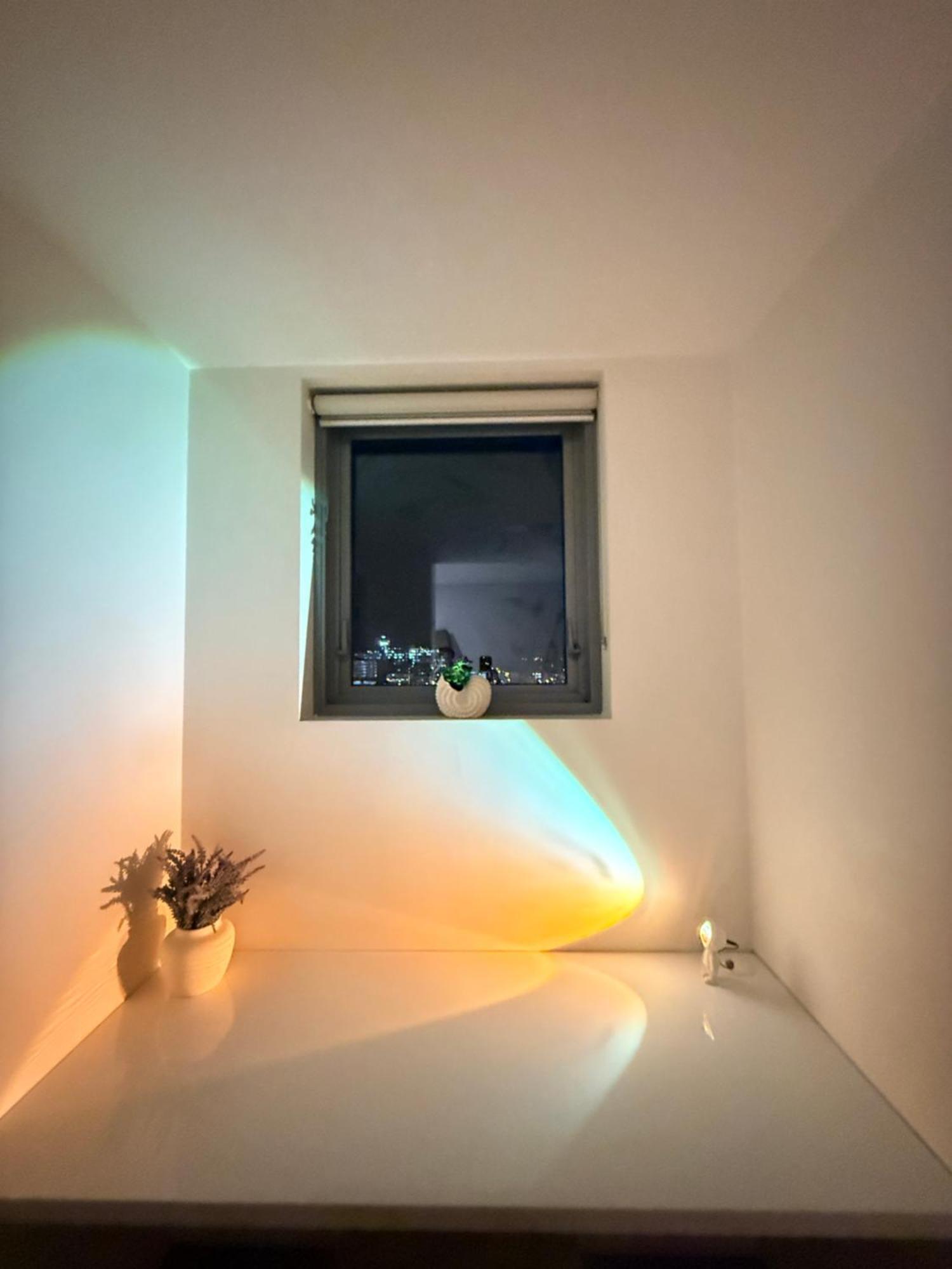 Apartment Amorphous Sky *