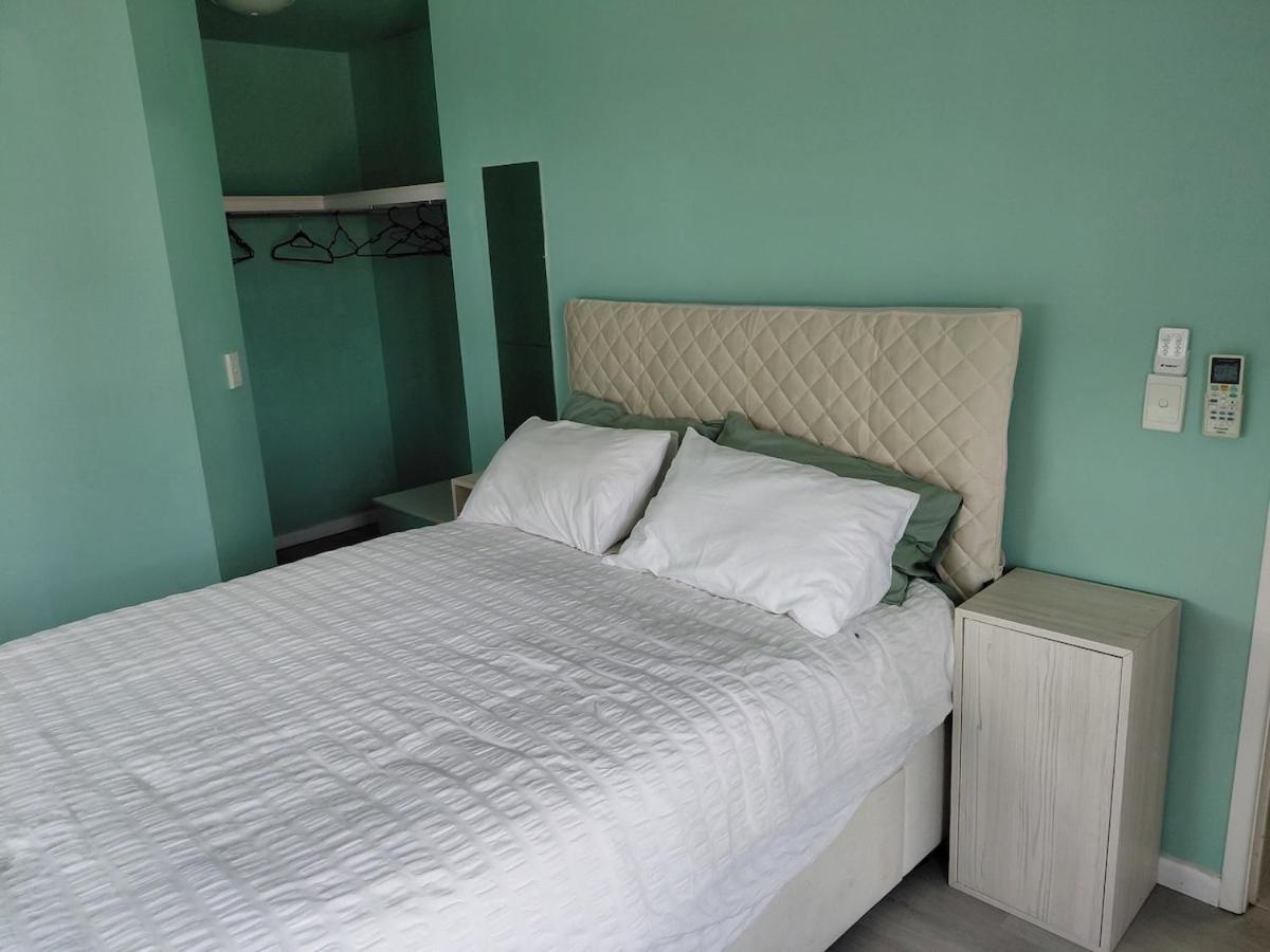 Apartment Riverfront Duplex With Unbeatable Connectivity