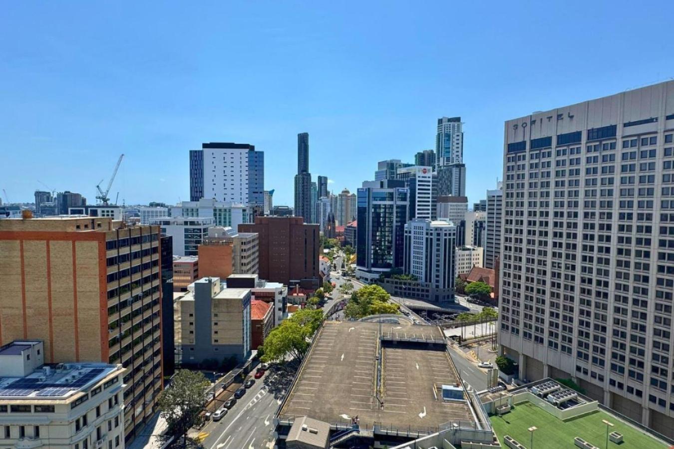 Contemporary 3br Getaway In Cbd