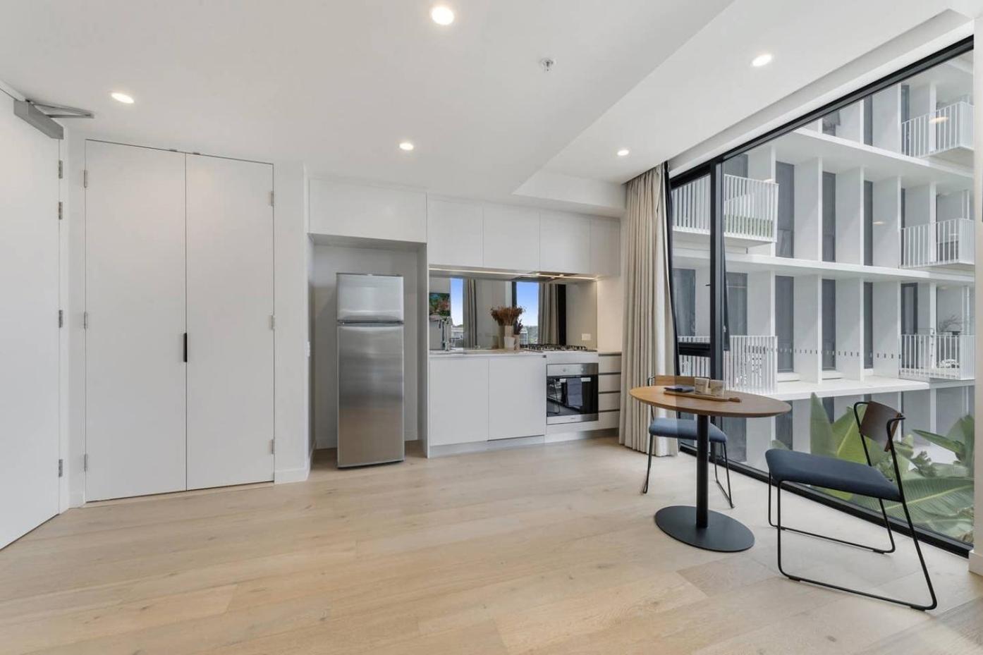 Apartment Great Spring Hill 1br 1ba And Poolgym M14 Brisbane