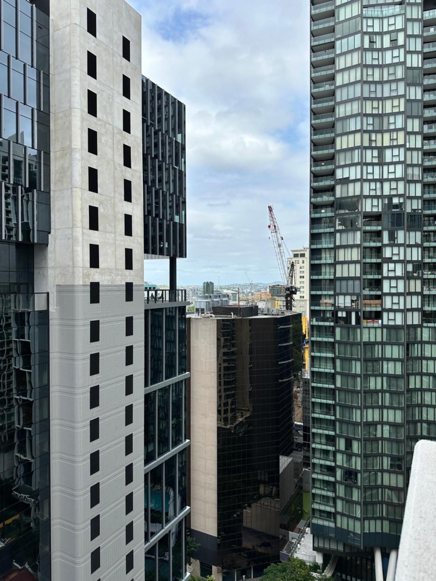 Inner Retreat With Pool And Sauna *