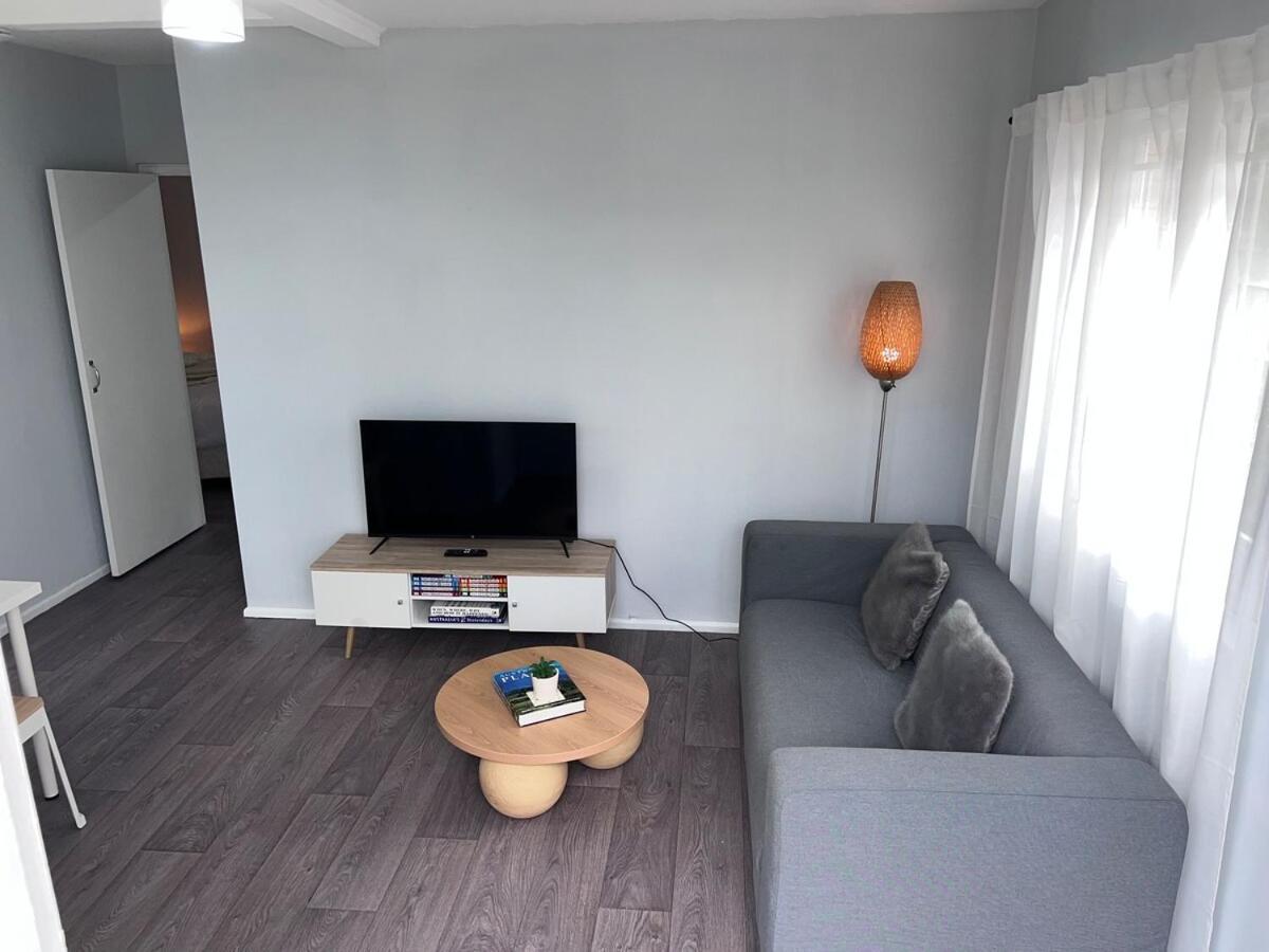 Apartment U2 Cute Fresh Unit Quiet Centre Newac Smarttv Brisbane