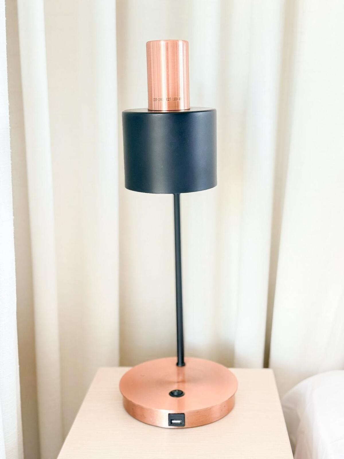 Direct Story Bridge Views - Sleeps 6 - Parking - Apartment Brisbane