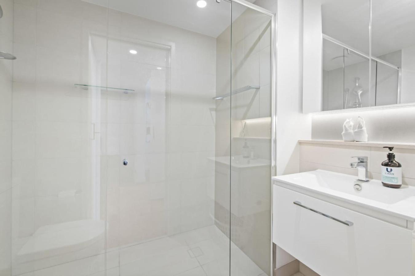 Stylish 2bedroom Inner-city In South Apartment Brisbane