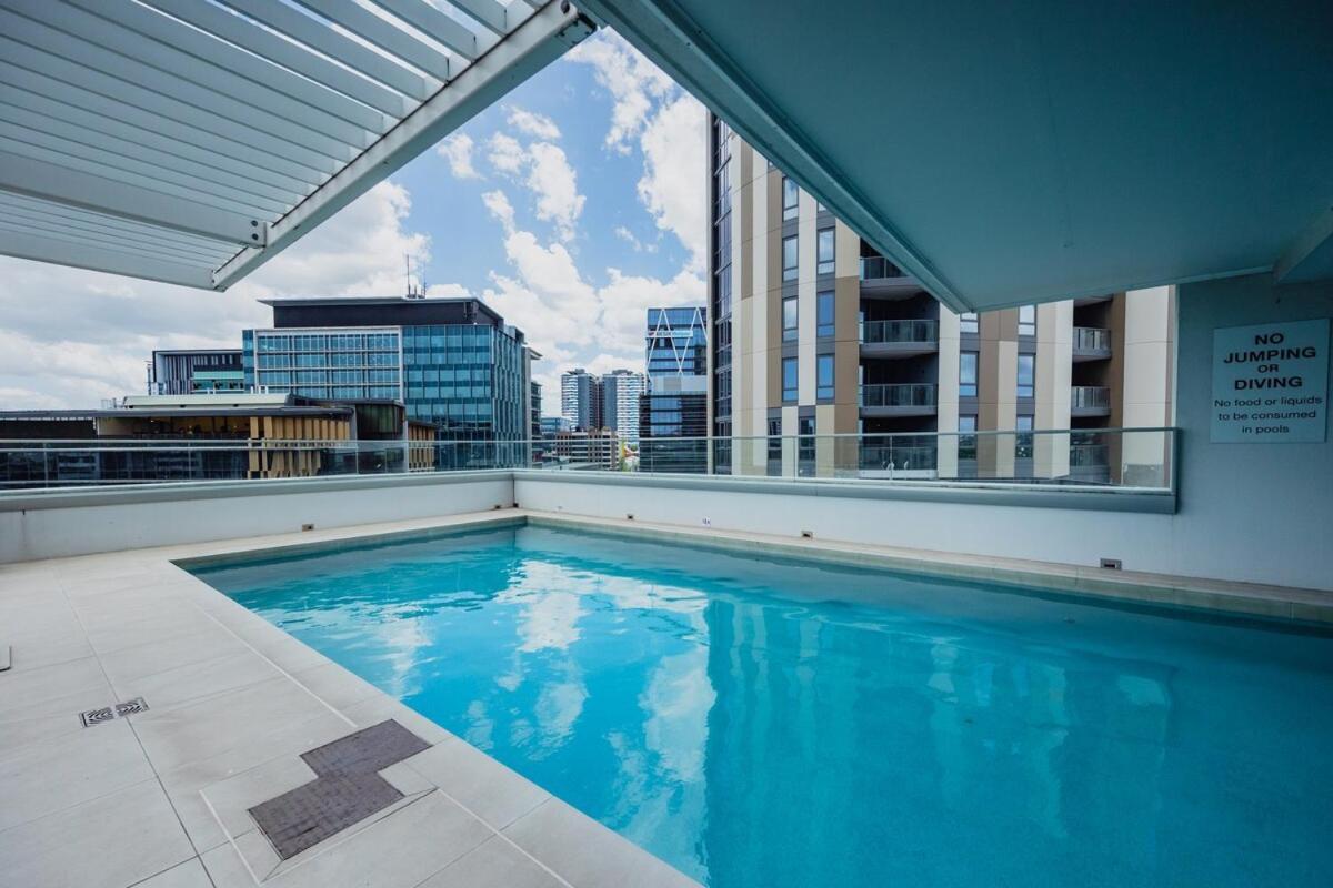 Exec Walk To Rna & King St, Pool, Gym, Parkng * Brisbane