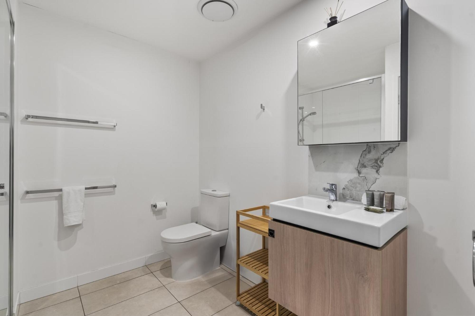 Stylish 2-bed In South Brisbane