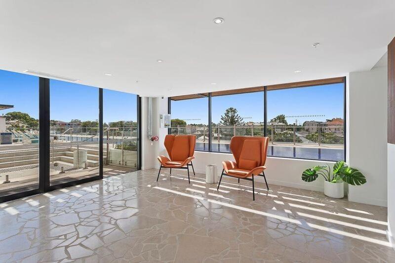 Great Spring Hill 1br 1ba And Poolgym M14 *