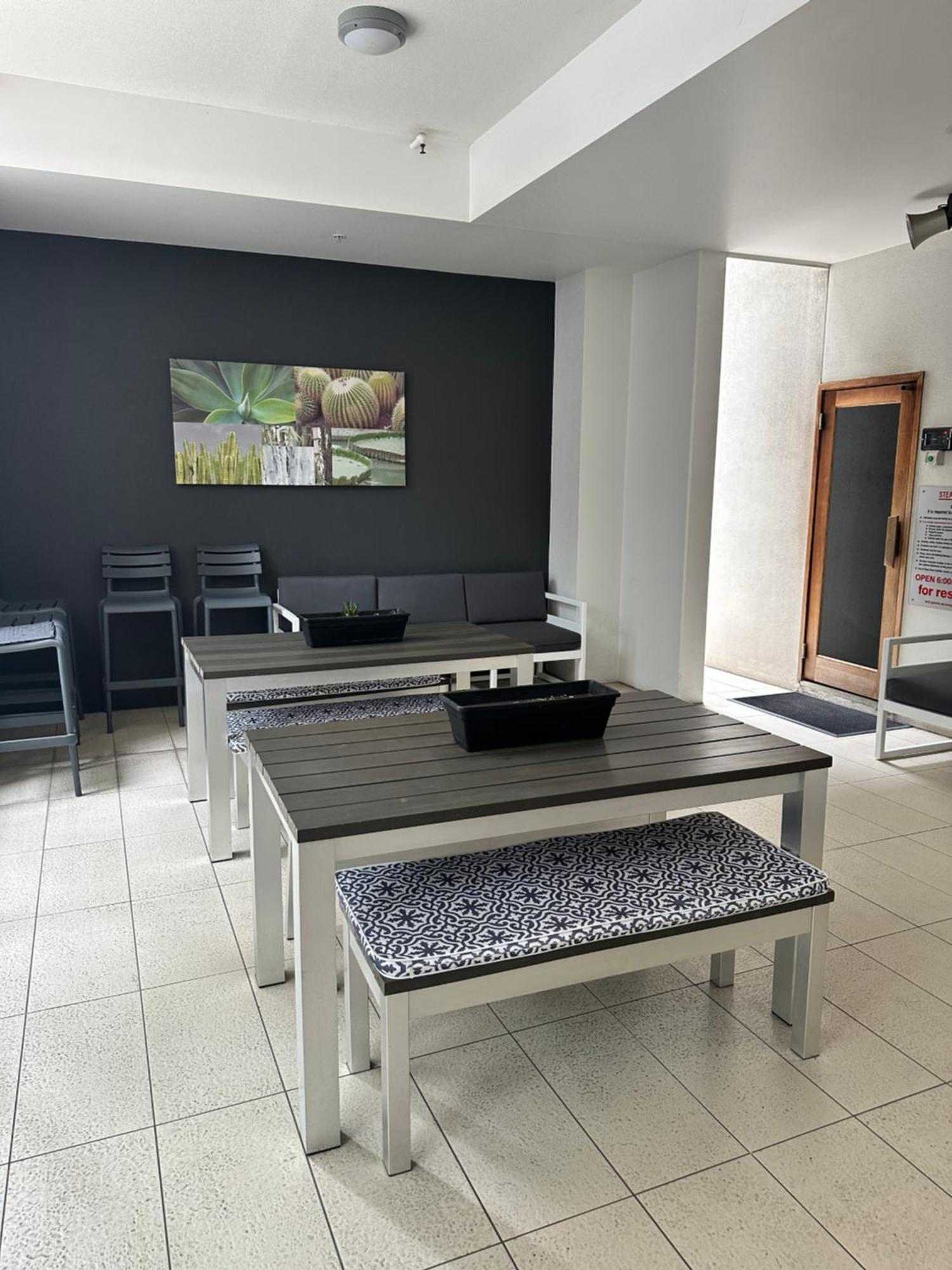 Apartment Inner Retreat With Pool And Sauna