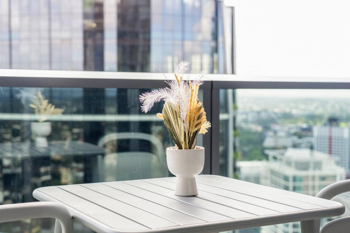 Queens Wharf - Level 42 With River & View Apartment *