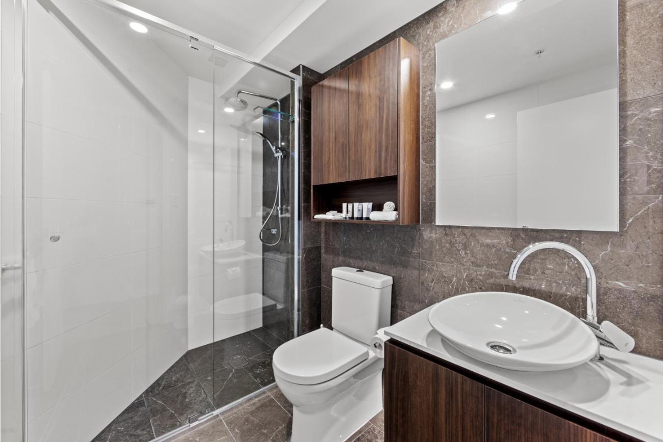 Luxury 2br Sky High With Panoramic View Apartment