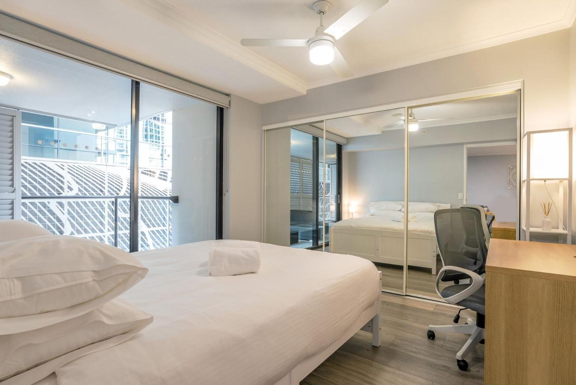 Skyline Escape - Pool, Gym & Sauna Brisbane