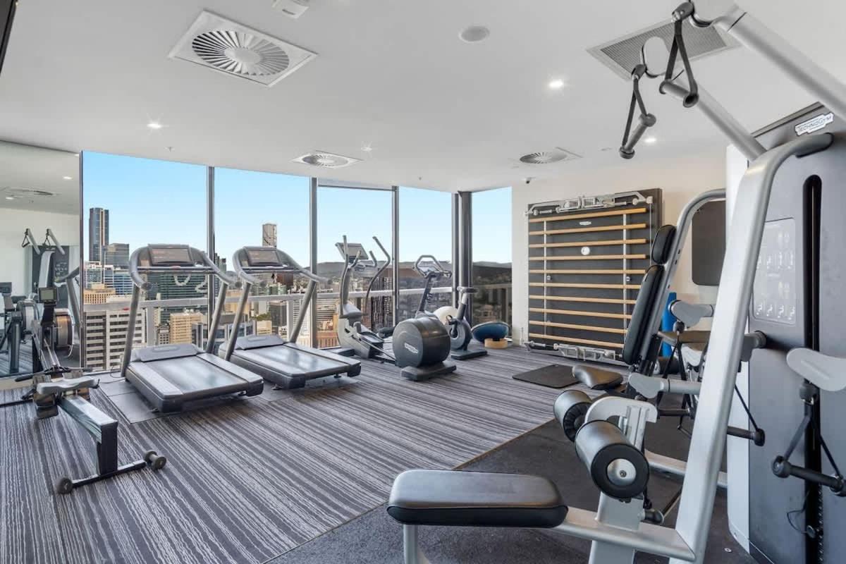 Spire On Queen Street - Free Car Park Apartment