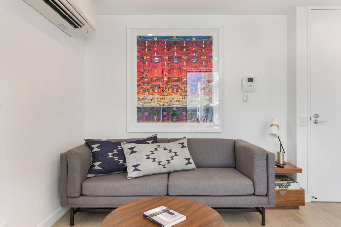 Great Spring Hill 1br 1ba And Poolgym M14 Brisbane