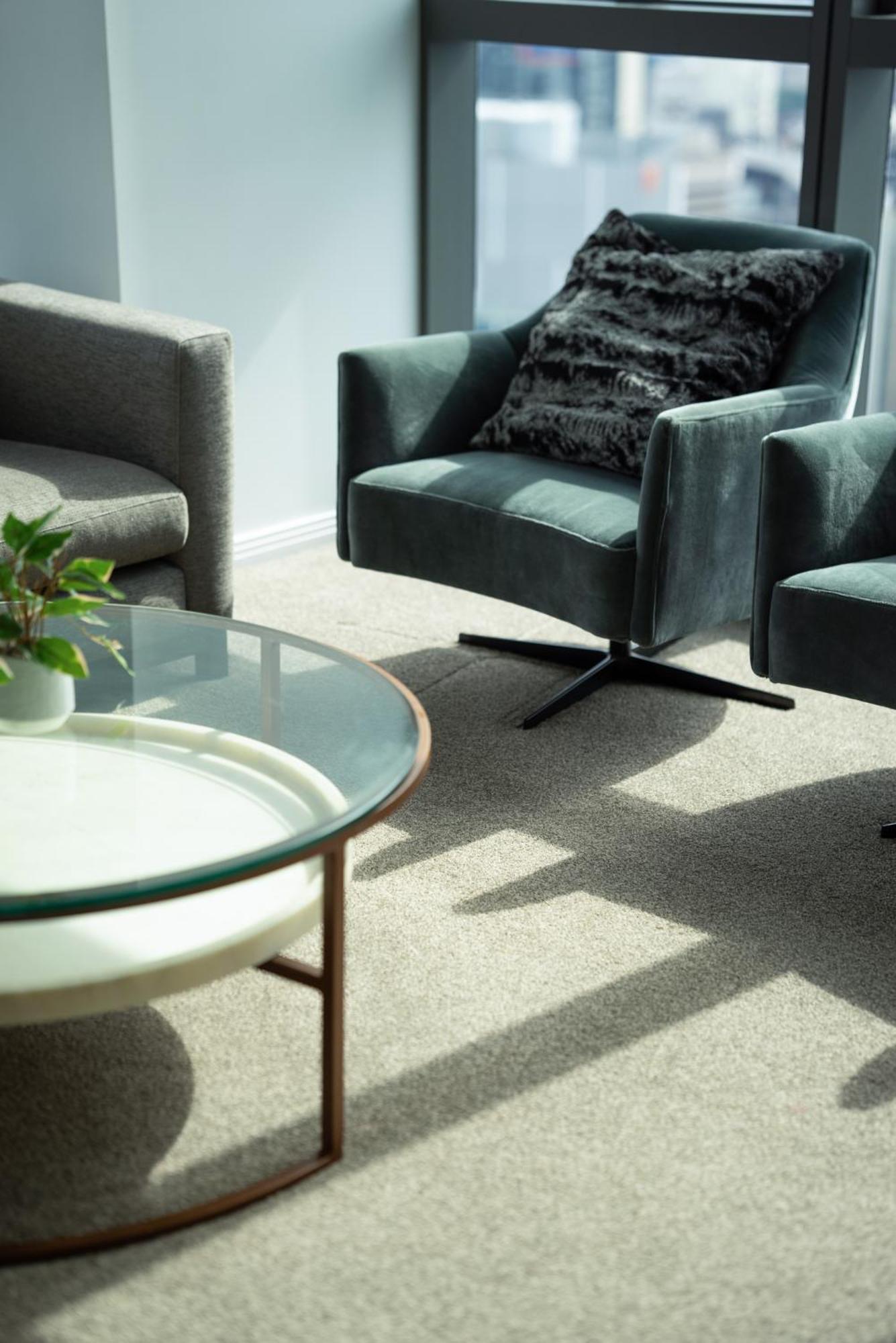 Apartment Dreamy Skyline Views-pool Sauna Gym-meriton Soleil *