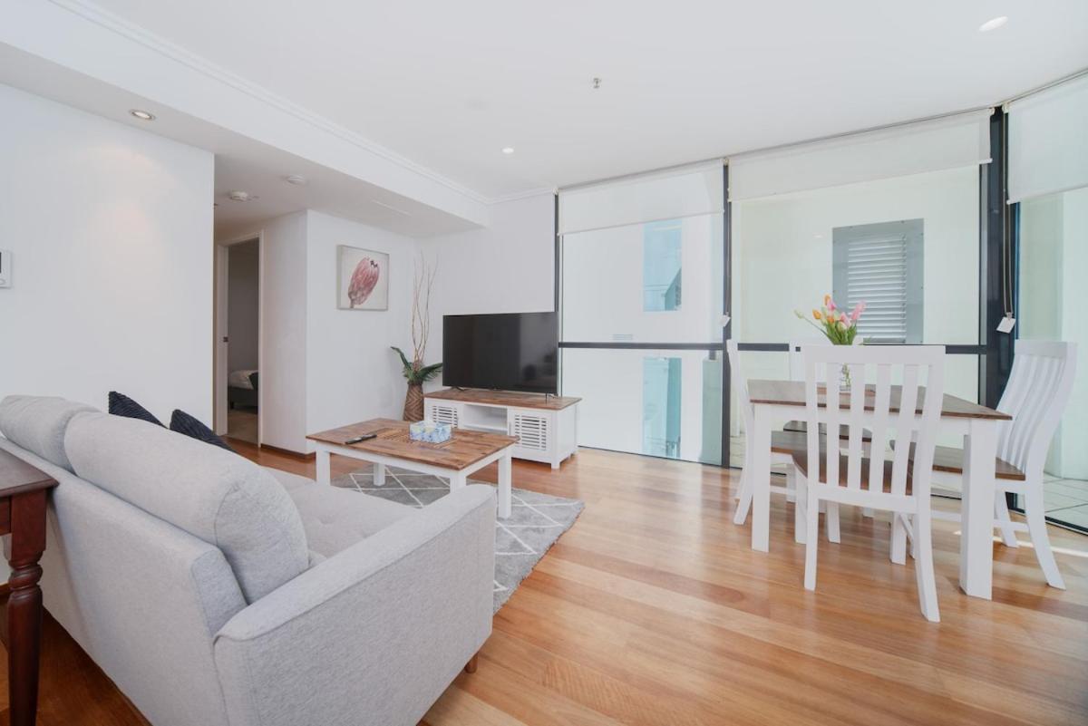 Family-friendly 2br Retreat Heart Of C35 Brisbane