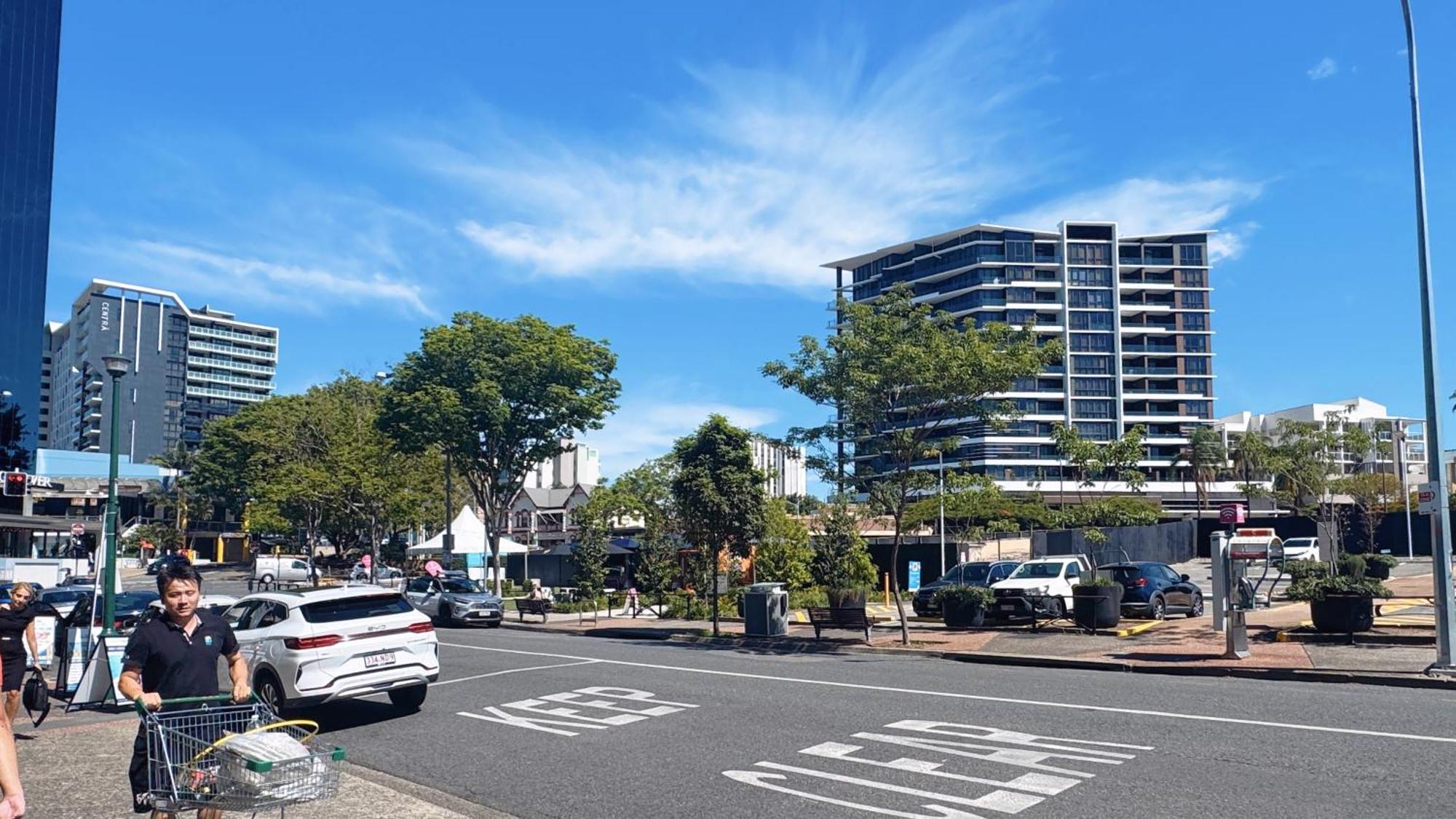 Apartment Amazing Views 2bd 2ba Homey Toowong Abode Pool M29