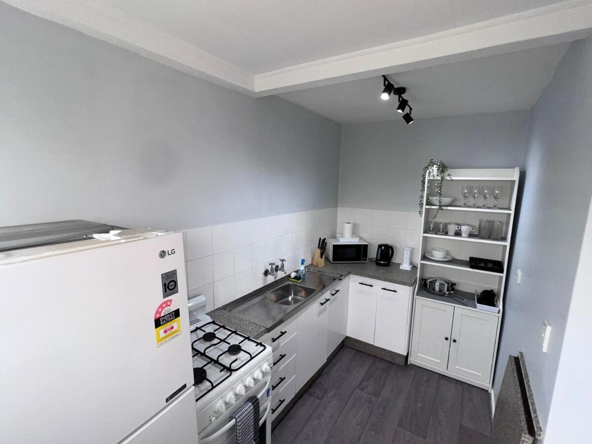 Apartment U2 Cute Fresh Unit Quiet Centre Newac Smarttv