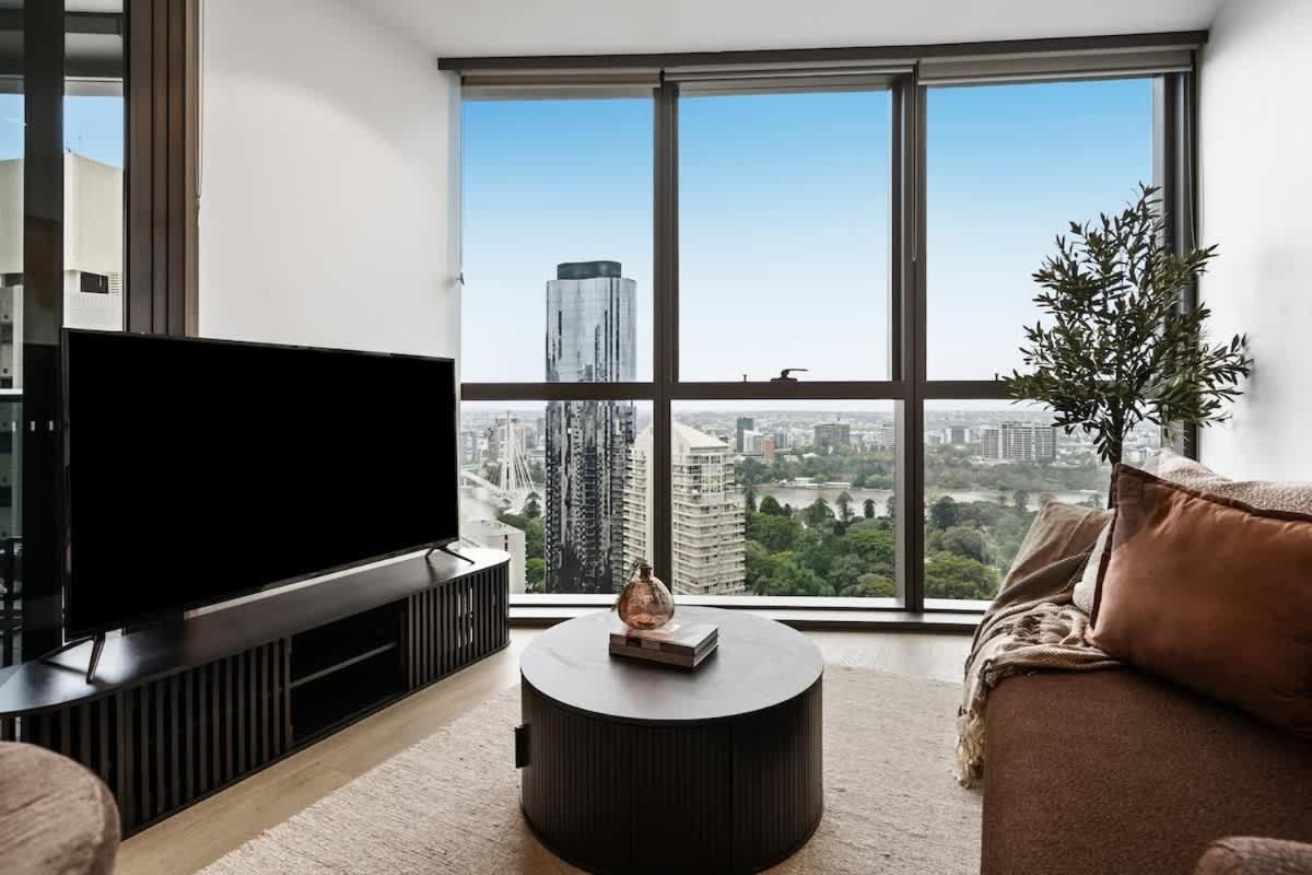 Queens Wharf Residences - Stunning River & Views
