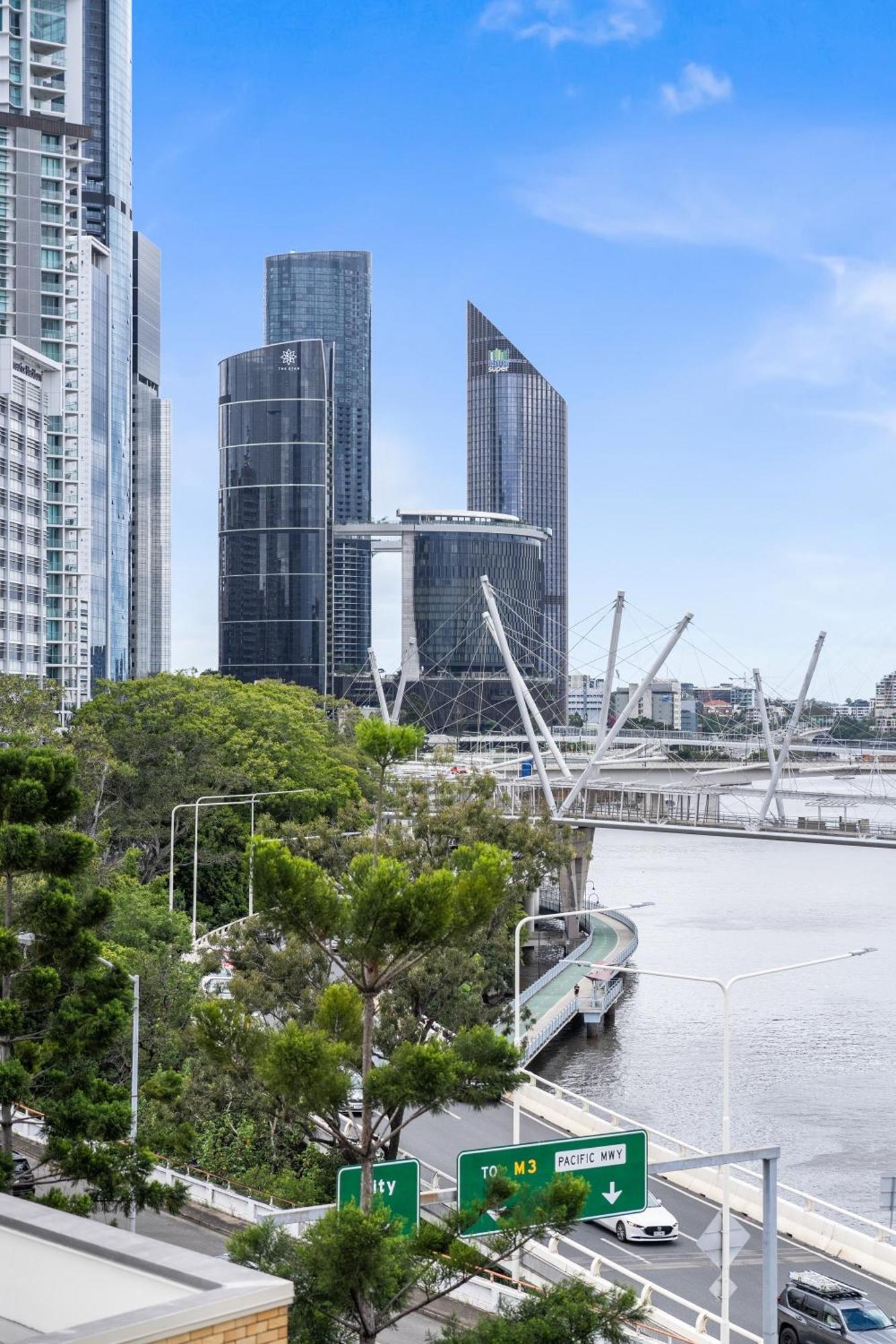 Apartment Bright Inner-city Near River View Brisbane