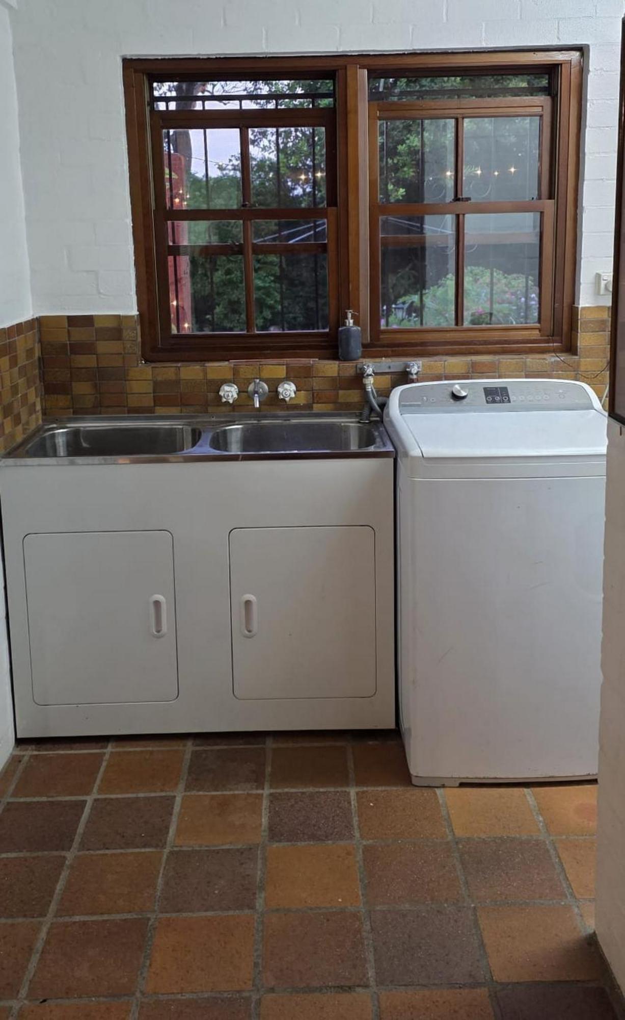 Apartment One Bdrm Garden & Piano Brisbane