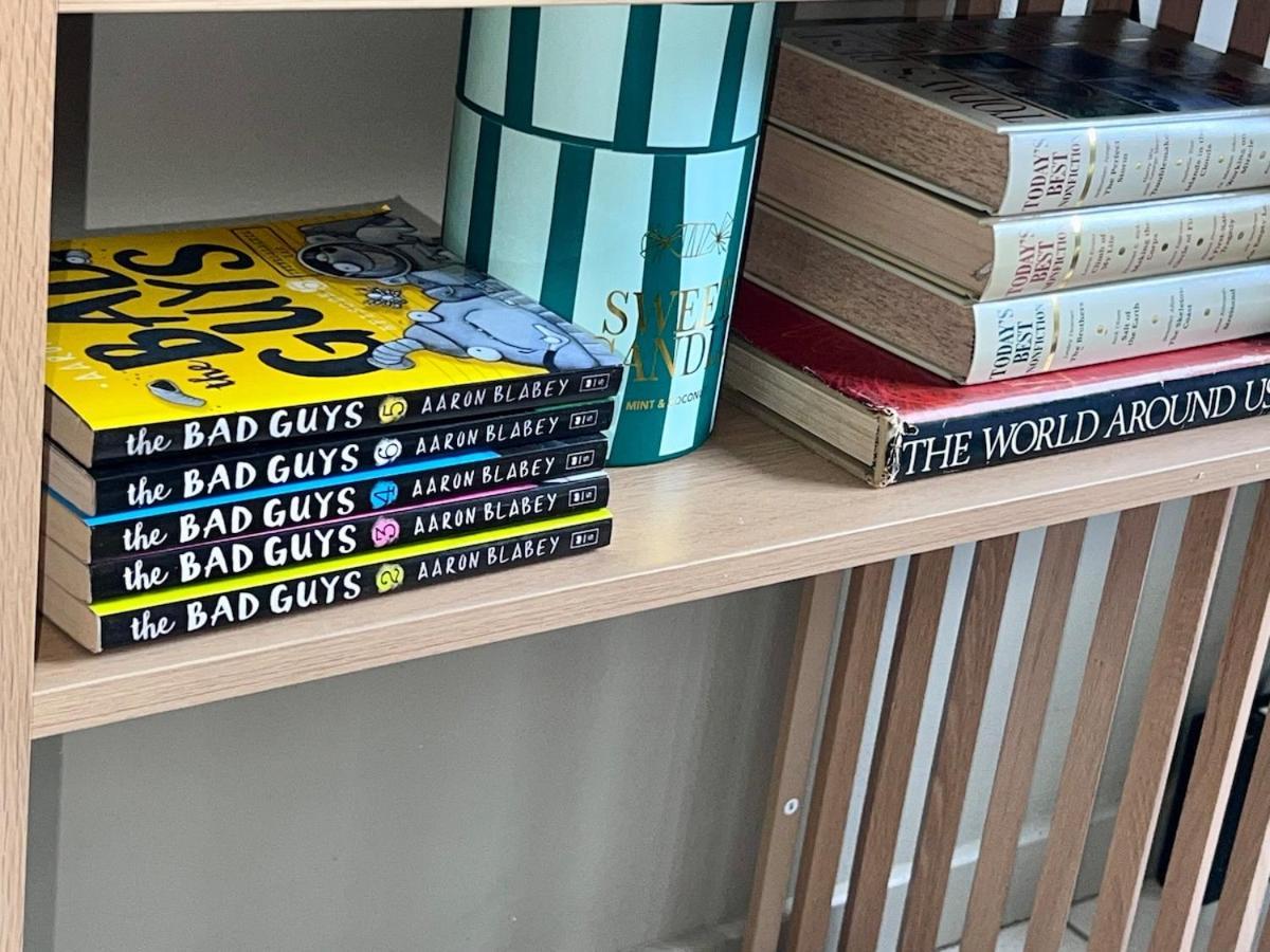 Apartment U5-traditional Qld Unit With Backyard-fresh-quiet Leafy Centre-newac Smarttv *