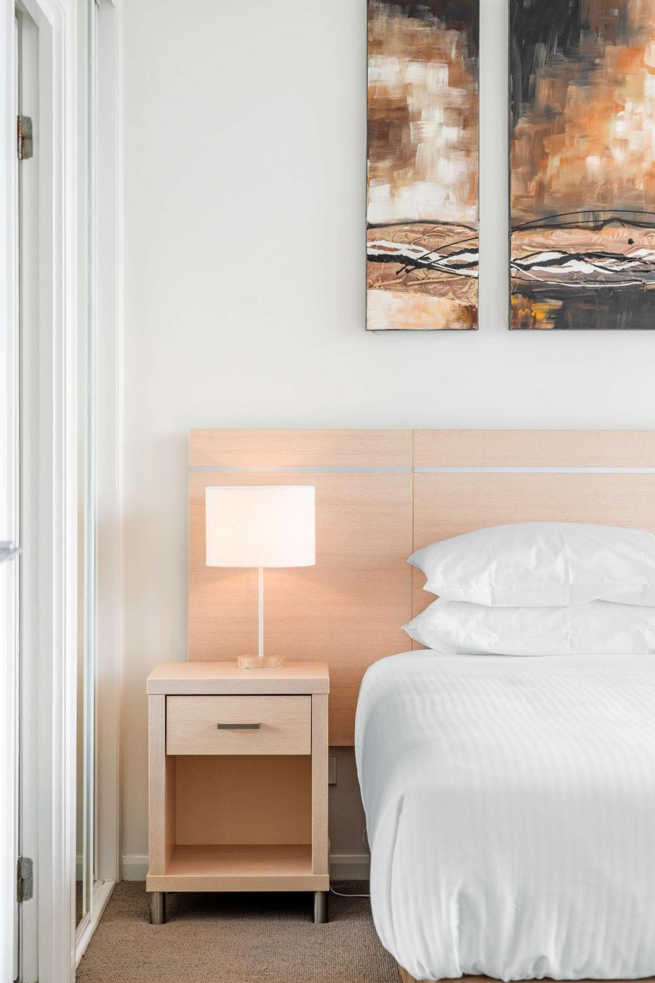 2-bed With River Views *