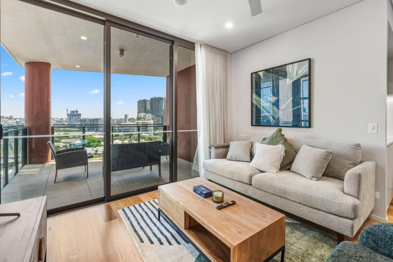 Modern 2br Retreat Heart Of Vibrant West End * Brisbane