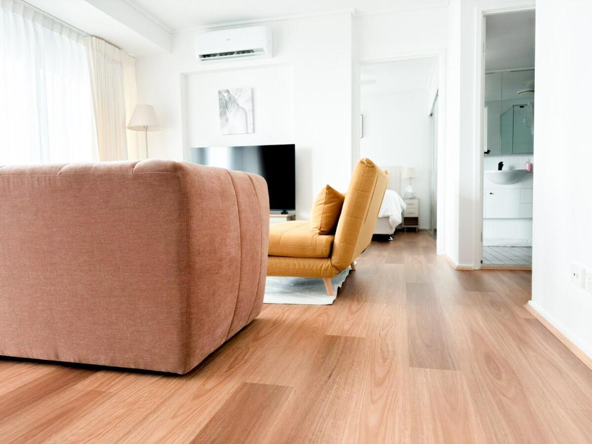 Cbd - Free Parking - Pool Gym - 4 People Brisbane