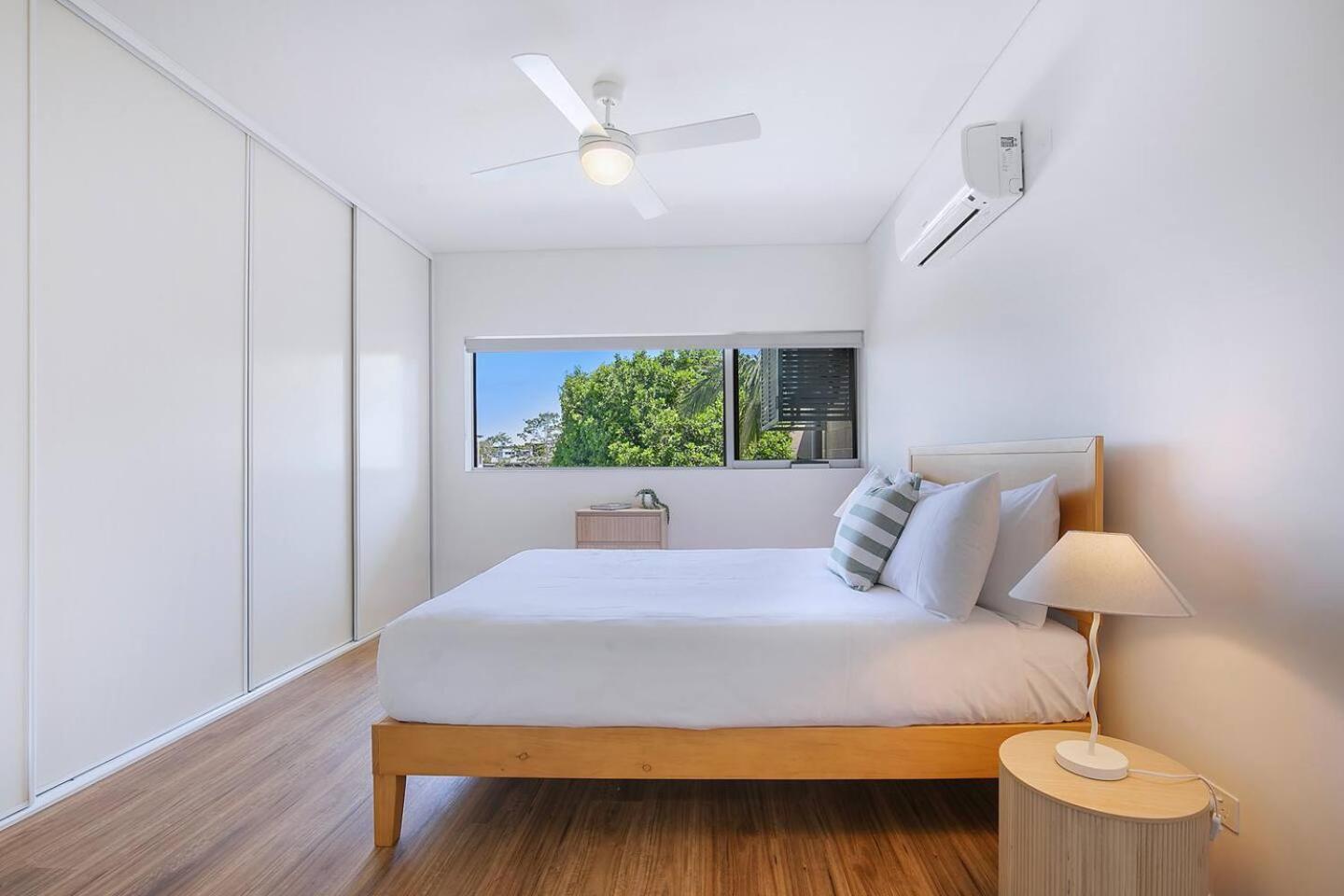 Bulimba Solace - Poolside Living By River * Brisbane