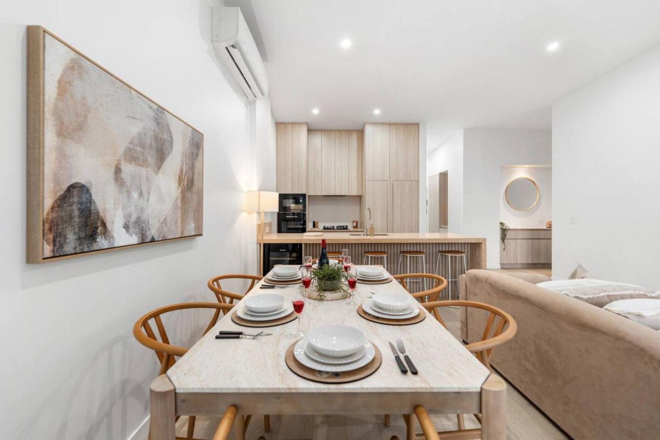 Dune Designer 2 Bedroom With River Views Parking Pool * Brisbane