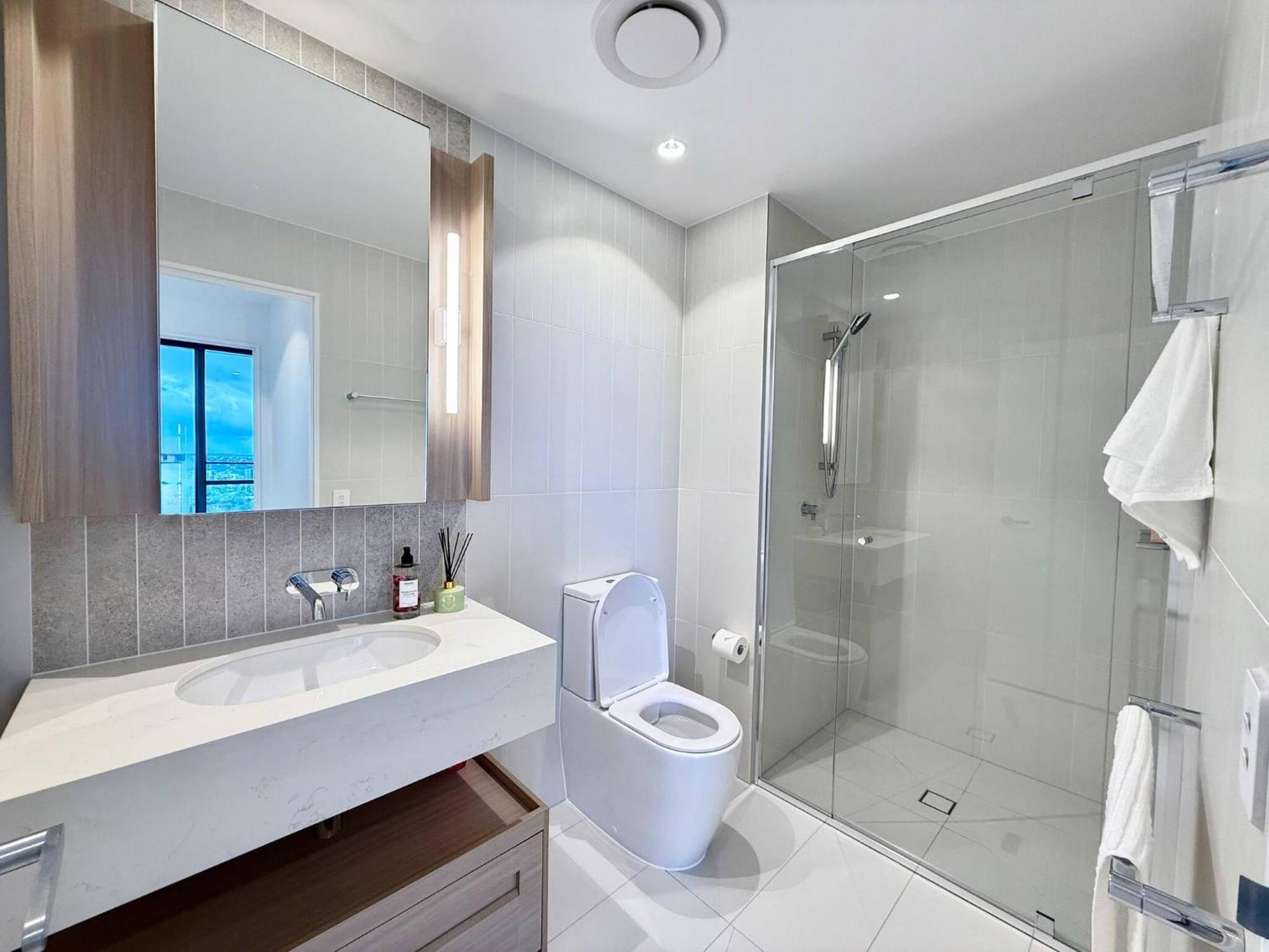 1br Premium In Qwr - Level 22 Privately Managed *