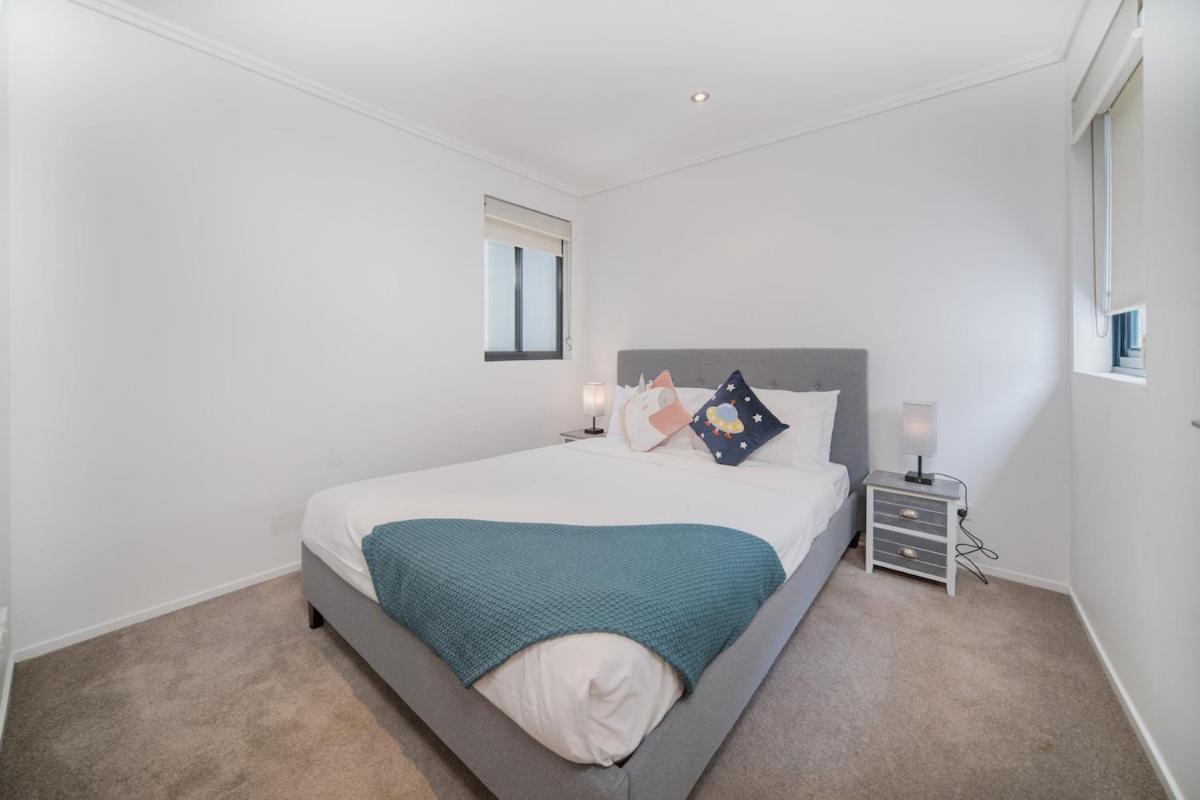 Family-friendly 2br Retreat Heart Of C35 *