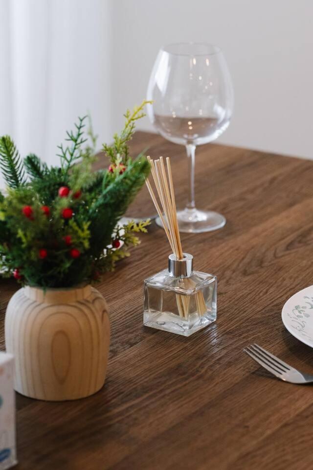 Heart Of Riverview Balcony Pool And Bbq *