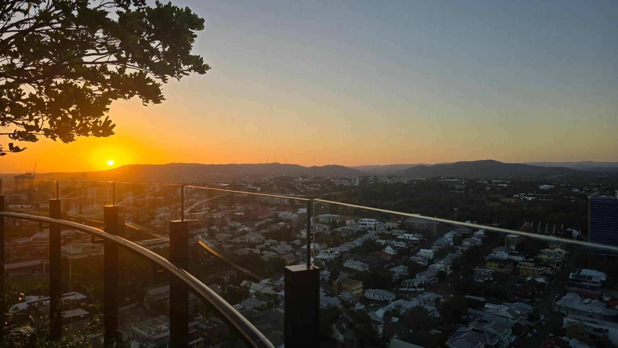 Fv 1br With Rooftop Pool * Brisbane