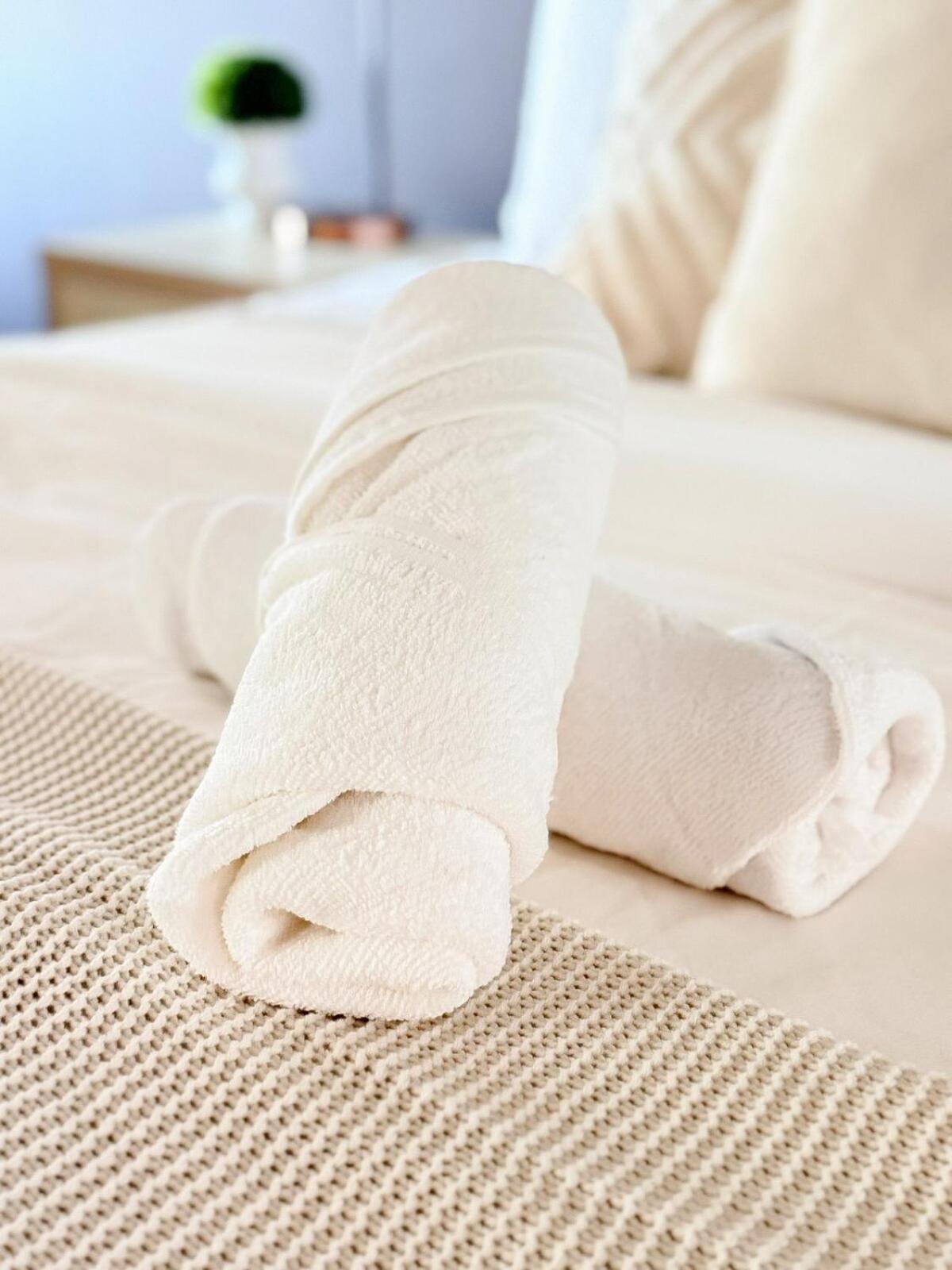 Direct Story Bridge Views - Sleeps 6 - Parking - *