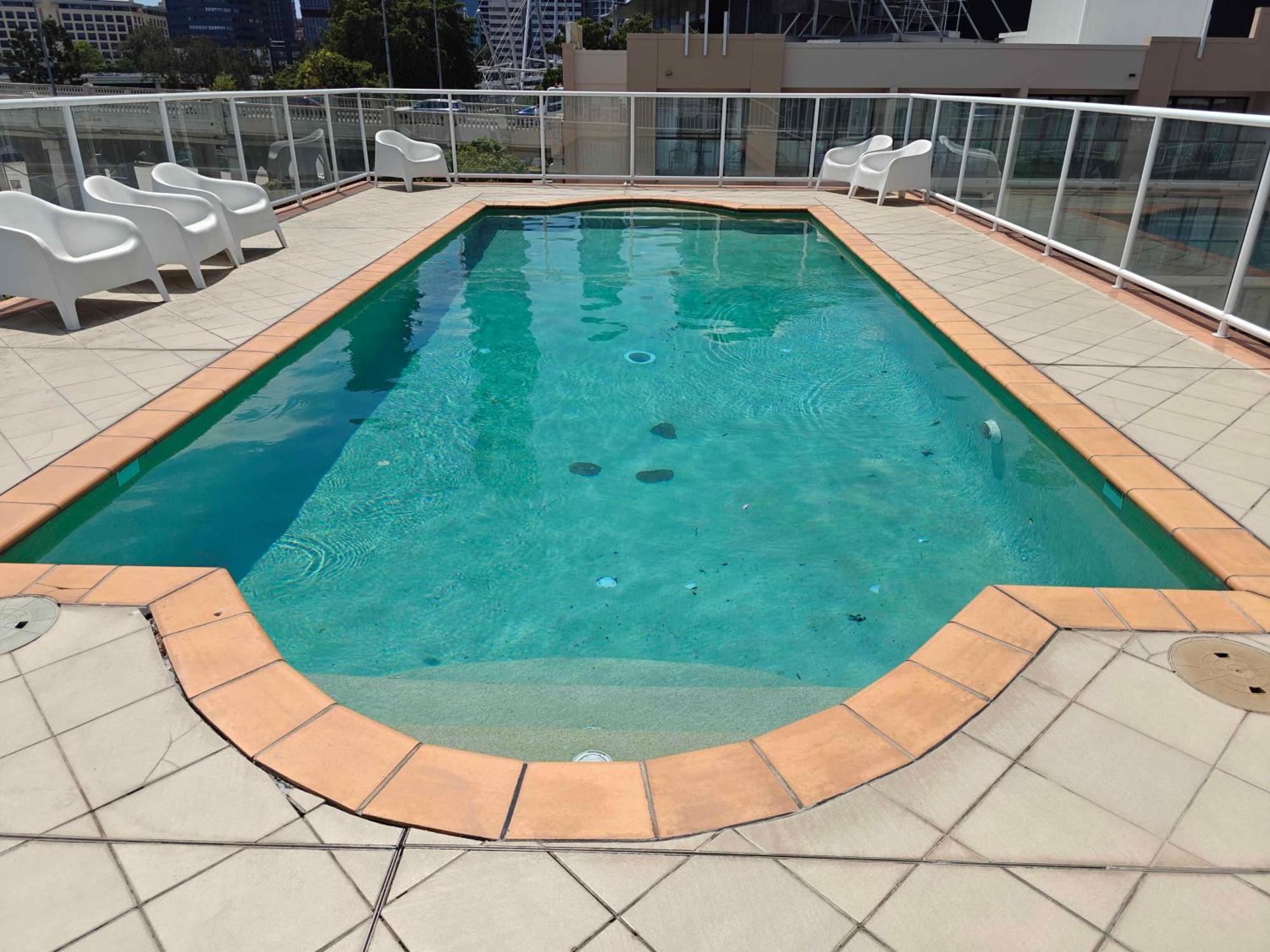 Riverfront Duplex With Unbeatable Connectivity Apartment