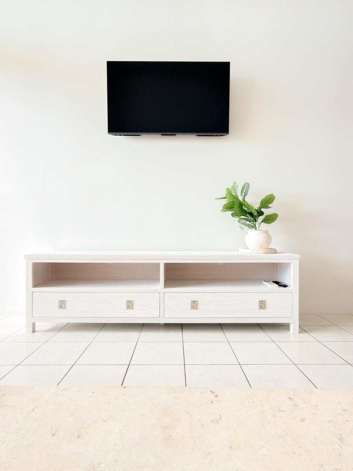 South Bank Penthouse - Streets Access - Free Parking Apartment Brisbane