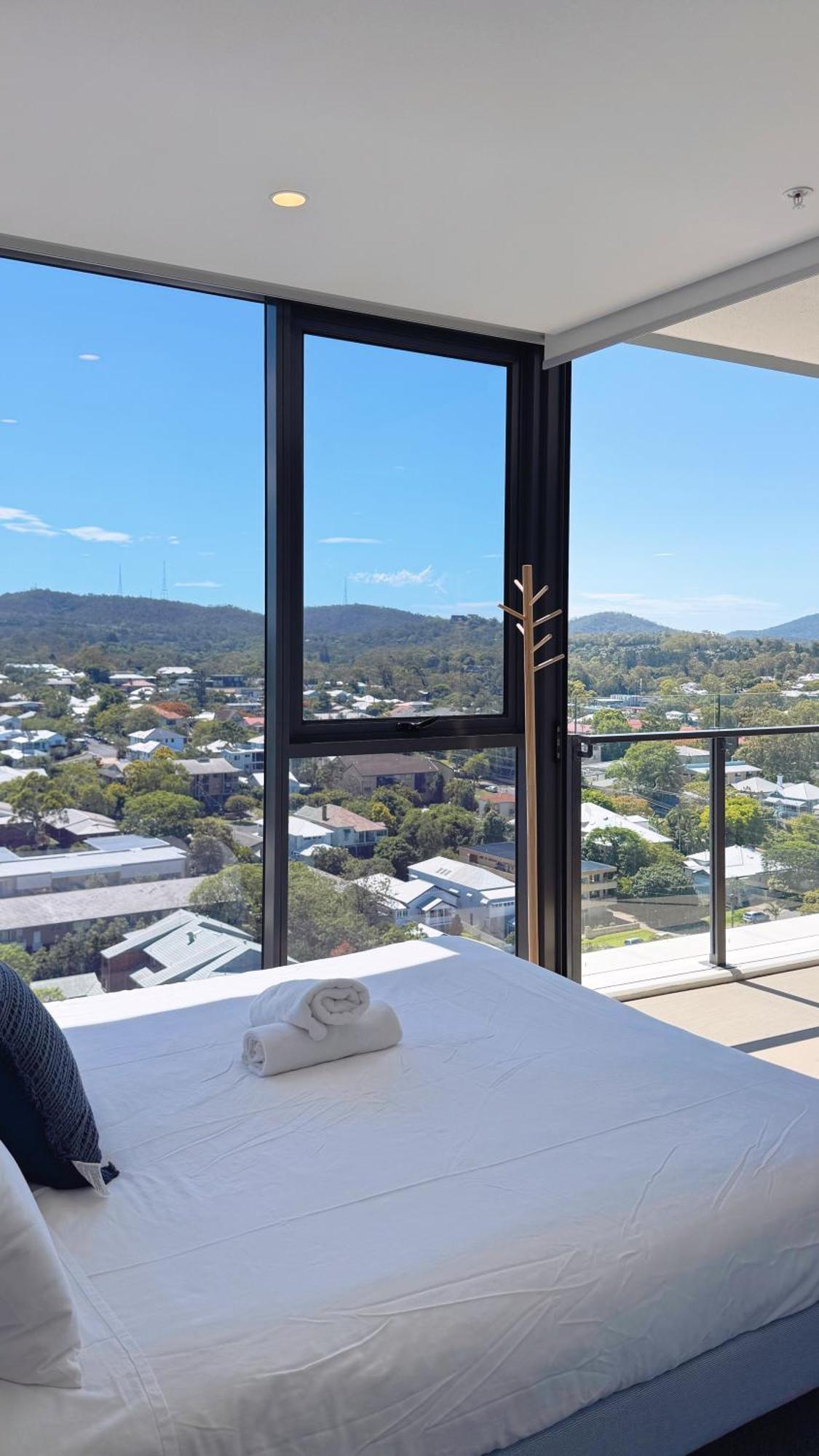 Amazing Views 2bd 2ba Homey Toowong Abode Pool M29 Apartment Brisbane