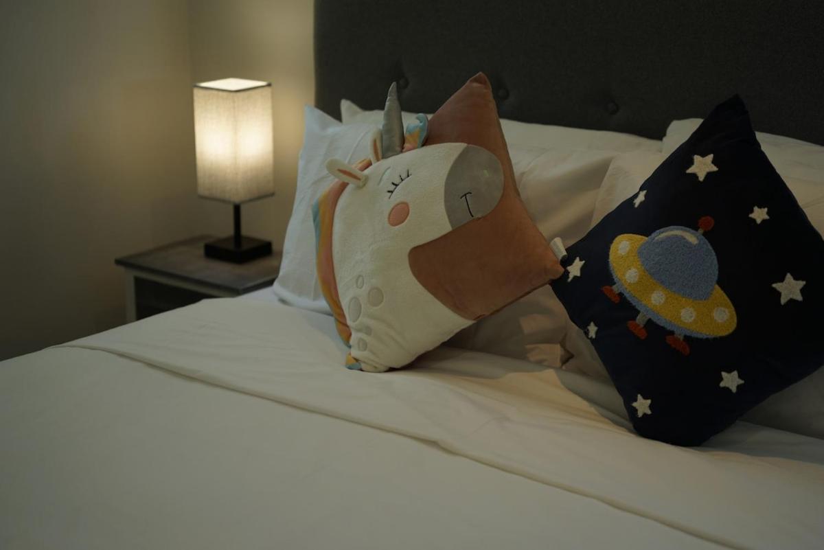 Family-friendly 2br Retreat Heart Of C35 * Brisbane