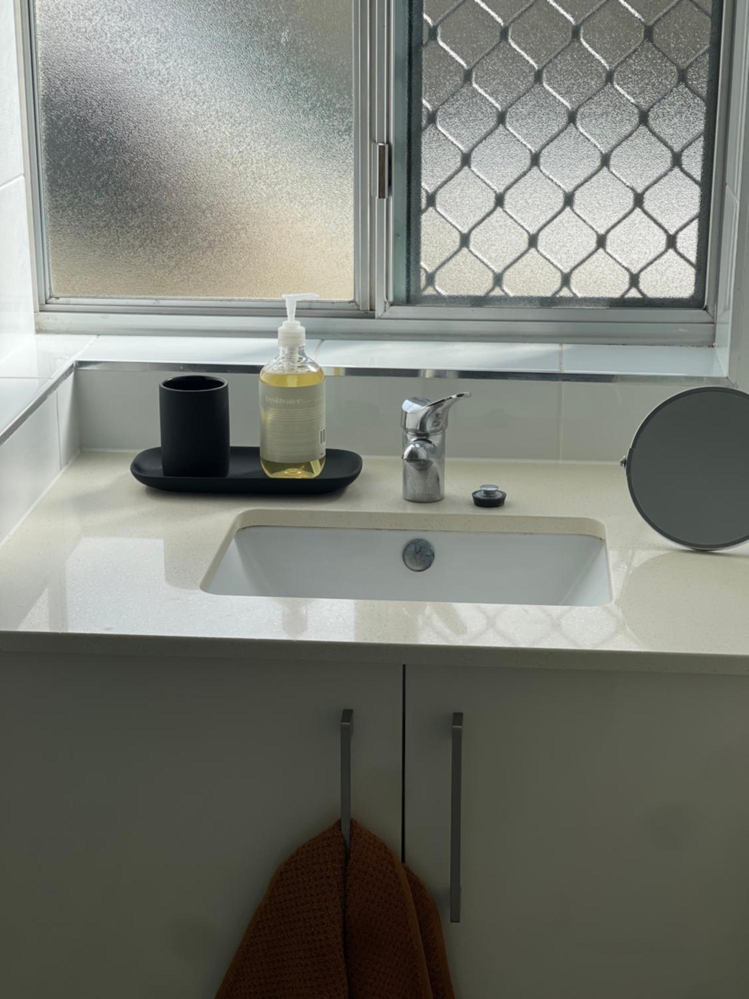 2 Bed Ground Flr Gaythorne Courtyard Apt, Parking Apartment Brisbane