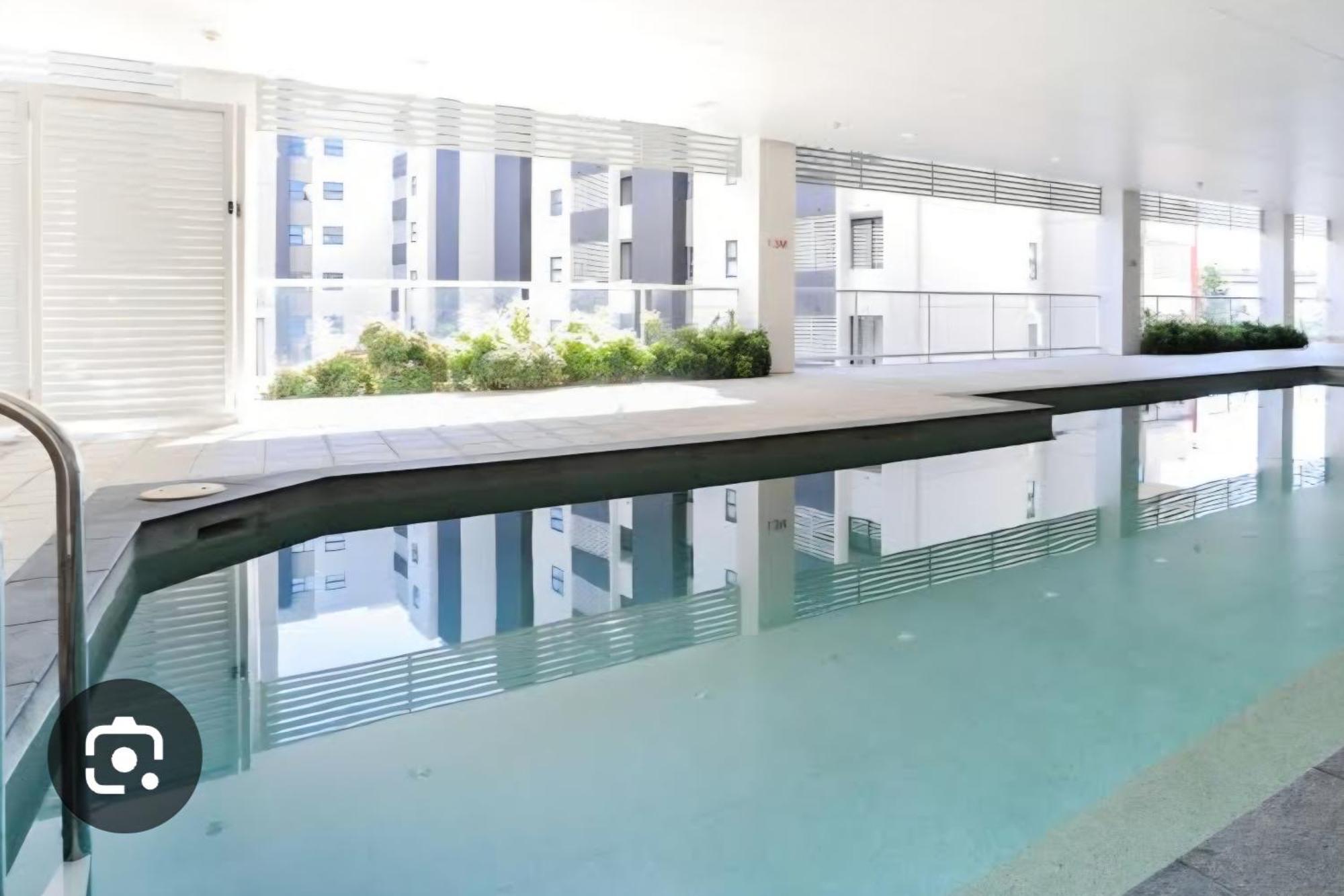 Tara's At The Gabba Apartment *