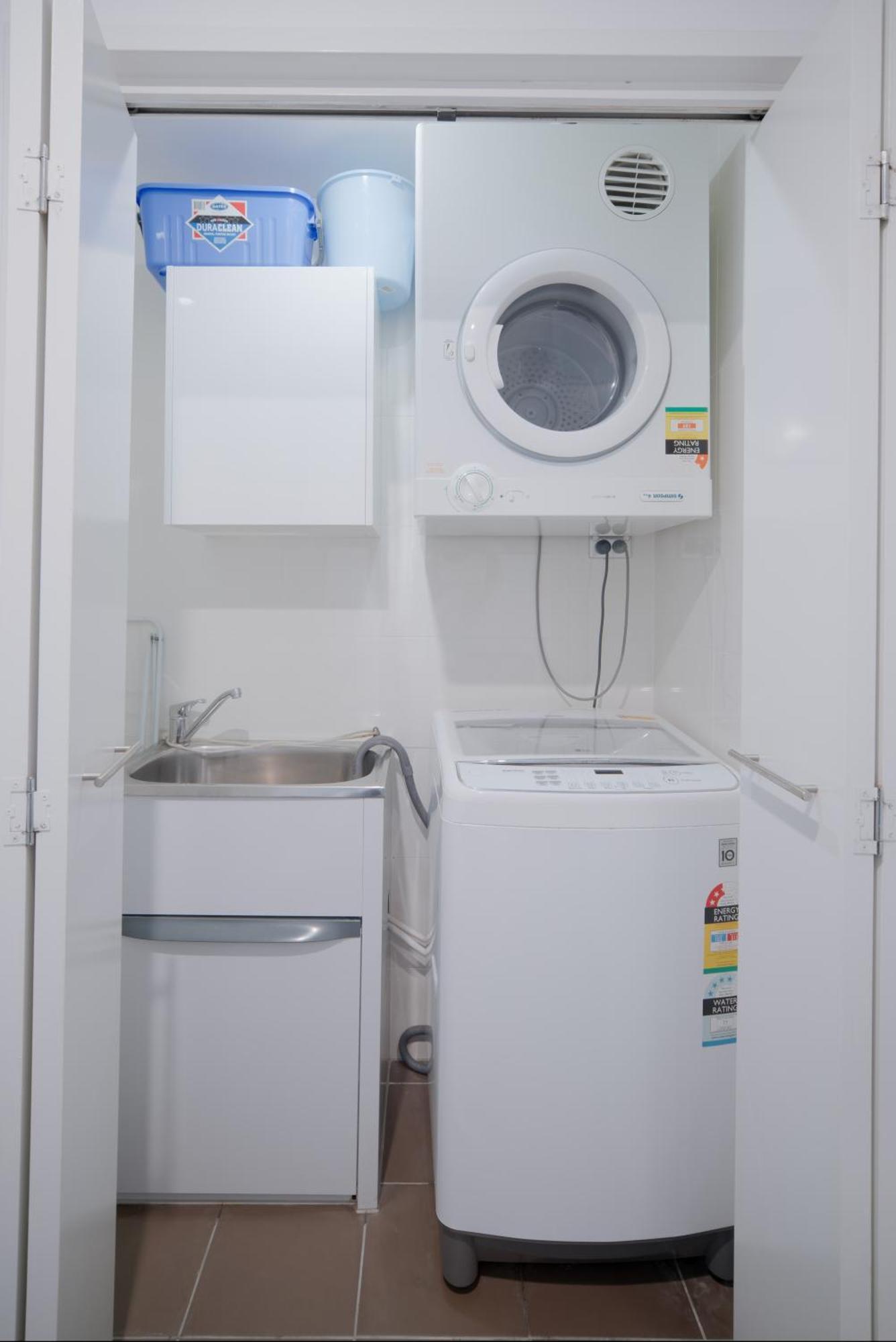 Dreamy Skyline Views-pool Sauna Gym-meriton Soleil *