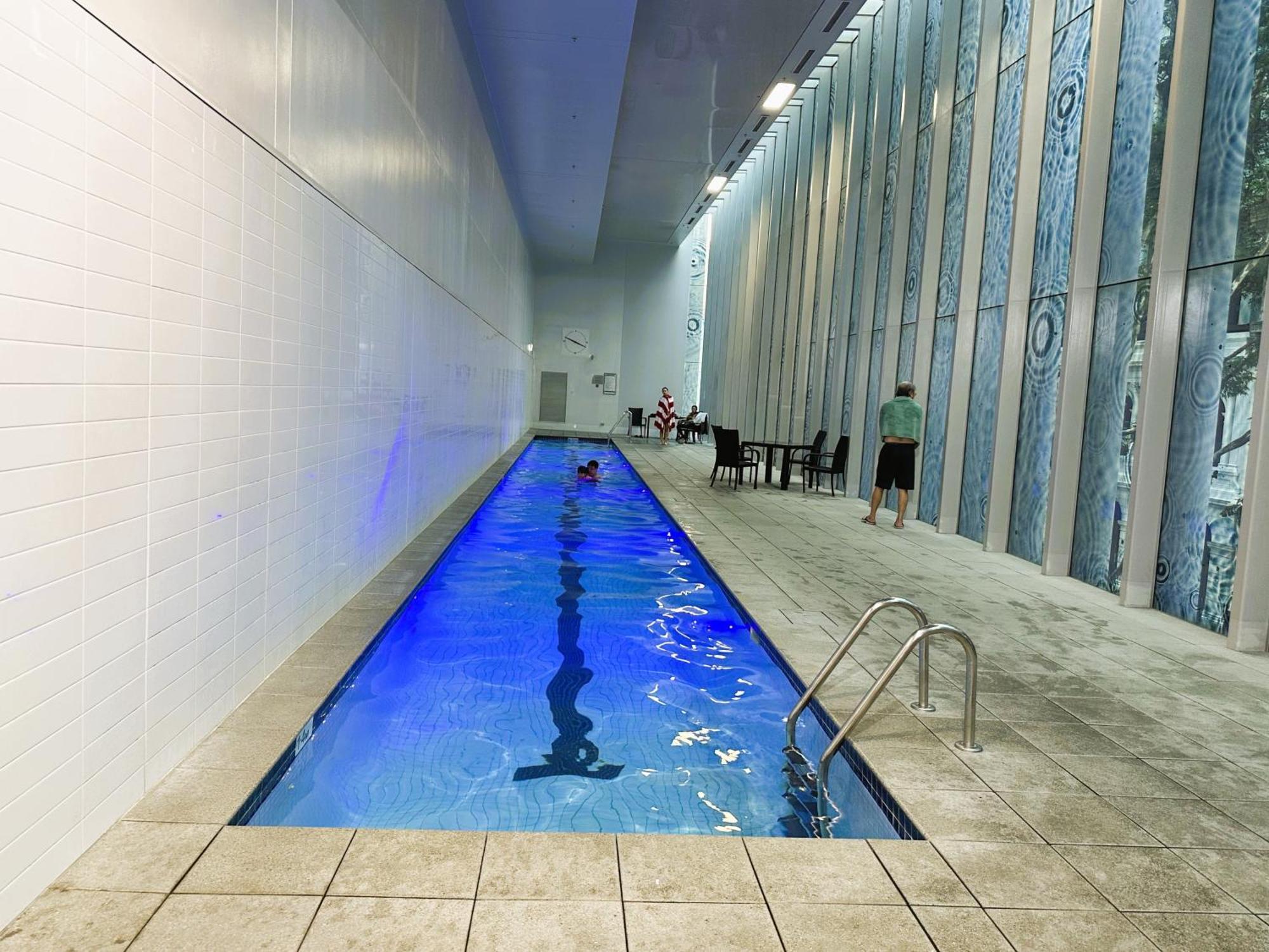 Apartment Modern Cbd 2 Bedroom With Free Parking *