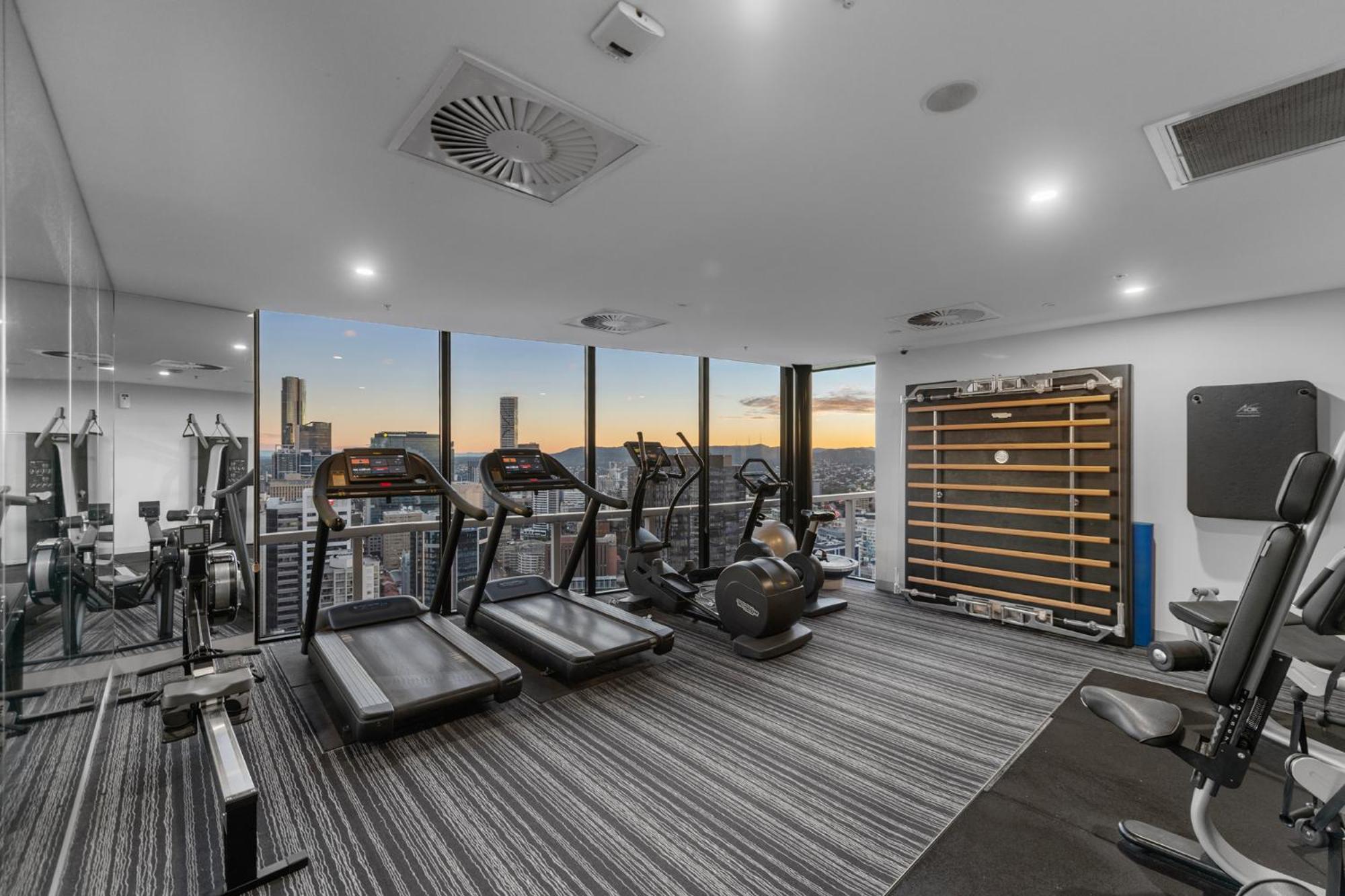 Apartment Spire Residences Brisbane