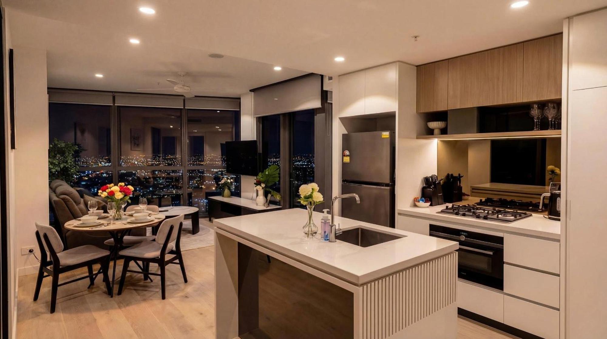Luxury Riverfront Level 38 Queen's Wharf Tower * Brisbane