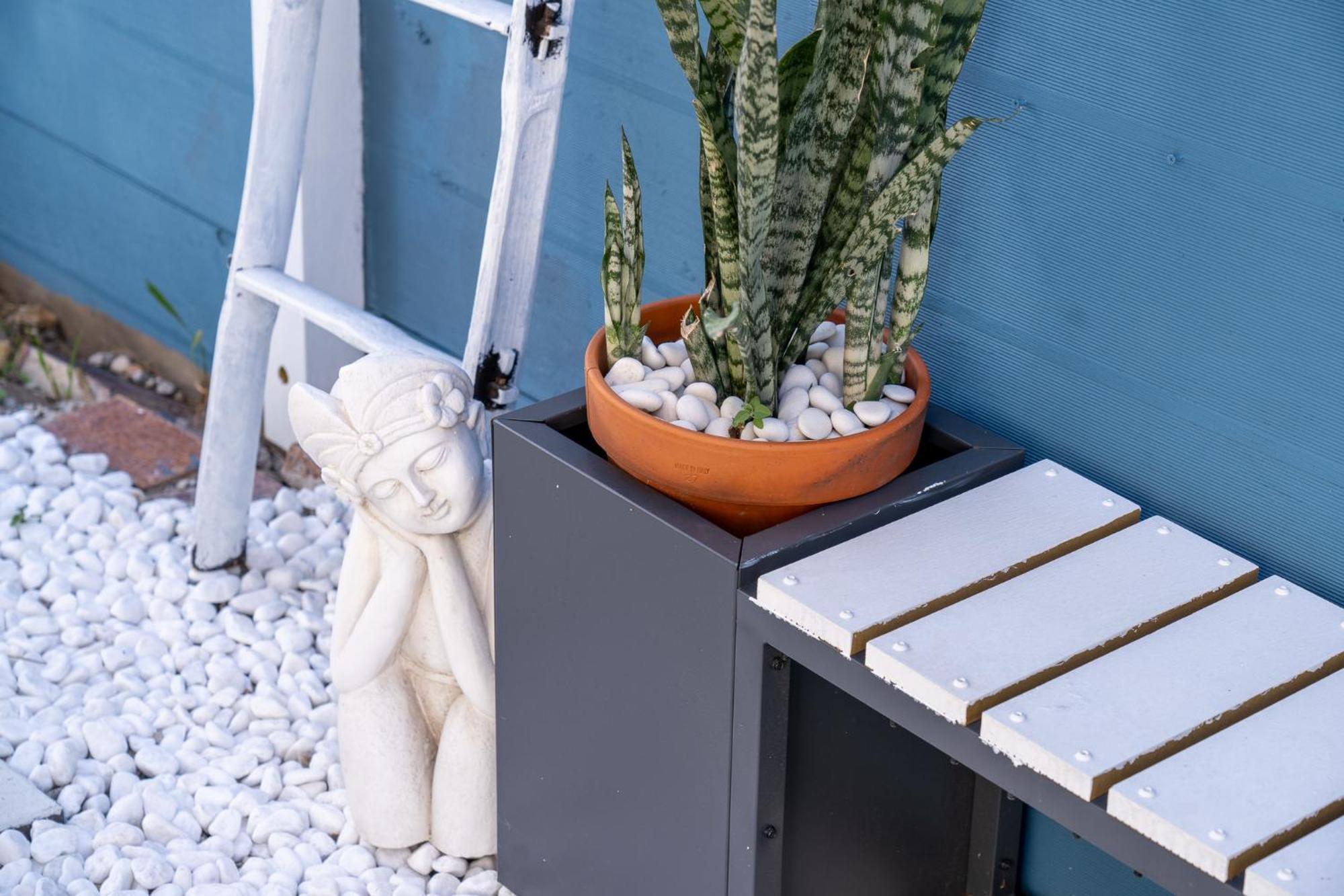 Hot Tub, Ice Bath, Gym, Sauna, Pool Table Coorparoo Haven Homestay *