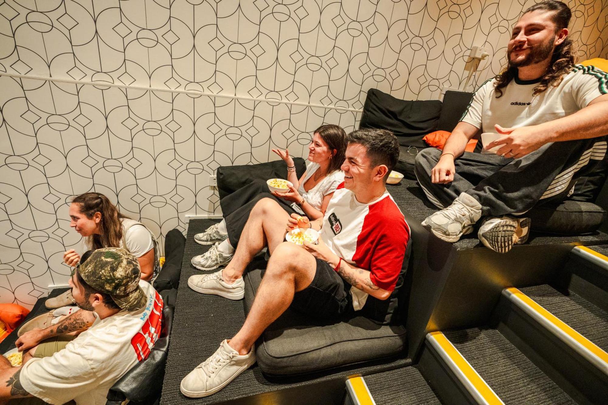 Tequila Sunrise Podstel Hostel