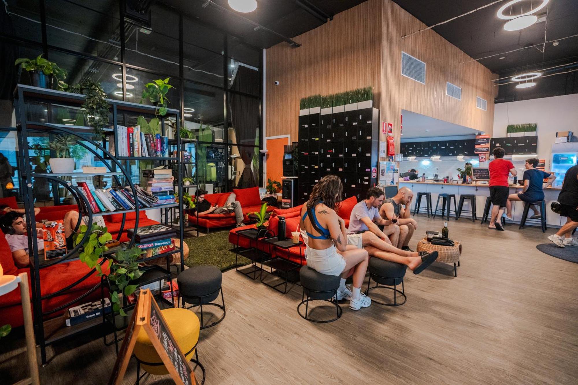 Tequila Sunrise Podstel Hostel