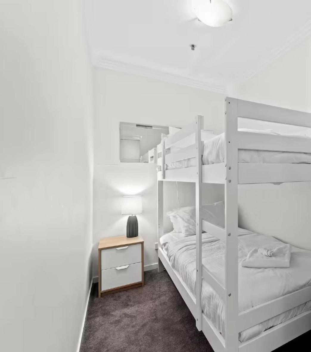 Sleeps 4 People - Centre - 100m To New Casino * Brisbane