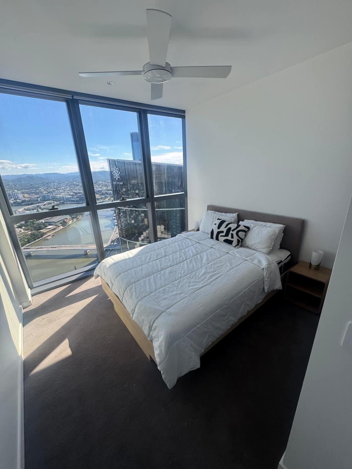 Dreamy Queens Wharf Luxury Pad W Car Park *